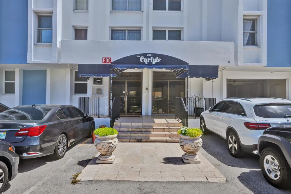 2881 NE 33rd Court #10b Fort Lauderdale, FL 33306