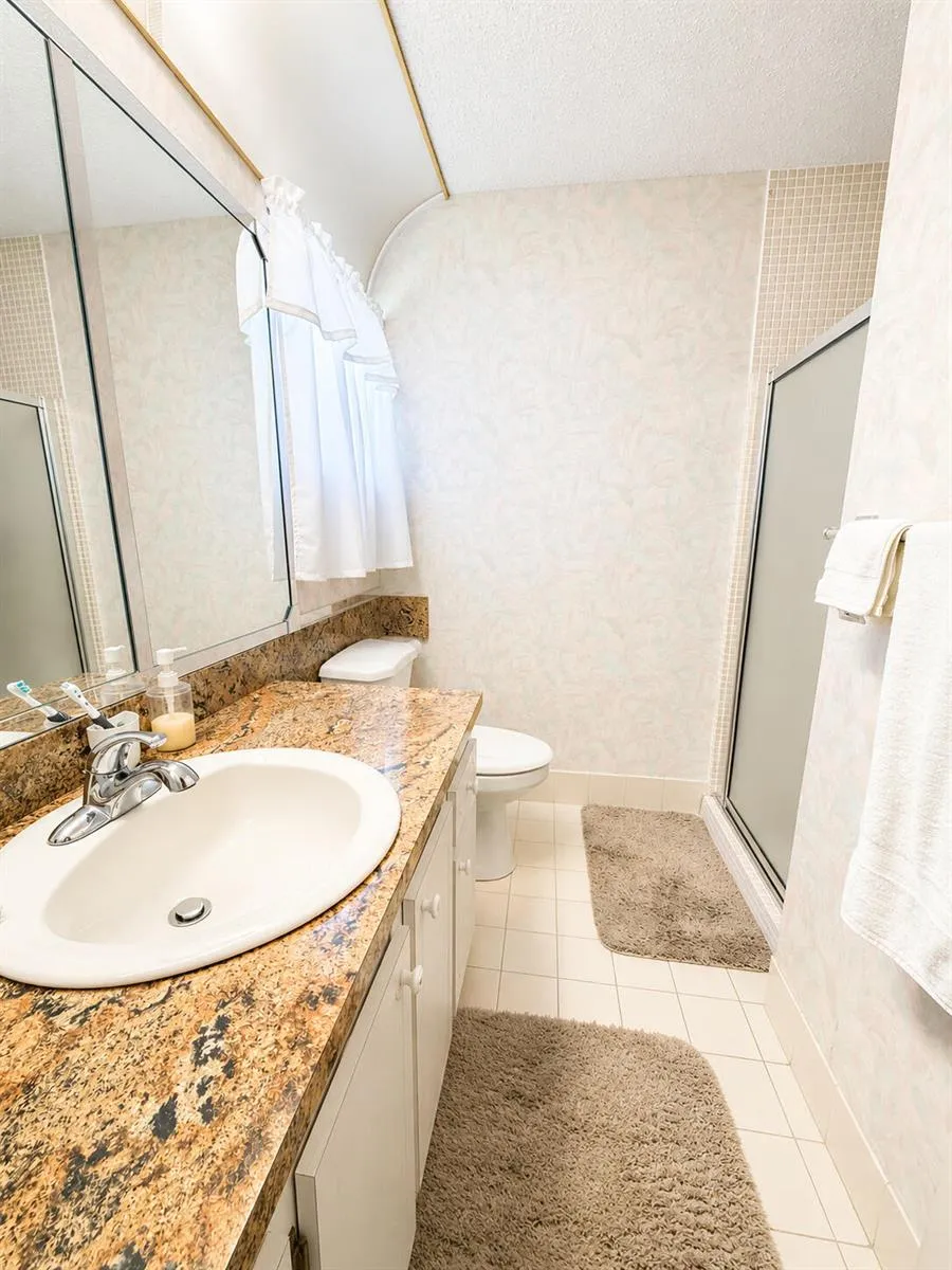 1266 NW 82nd Avenue Plantation, FL 33322