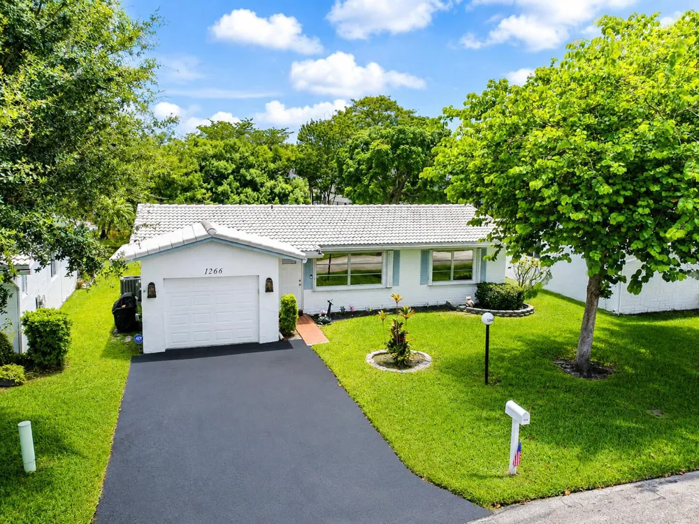 1266 NW 82nd Avenue Plantation, FL 33322
