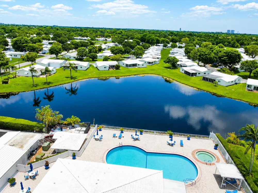 1266 NW 82nd Avenue Plantation, FL 33322