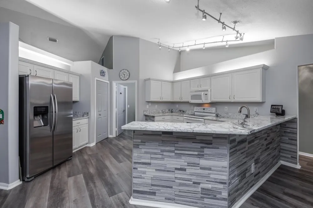 8173 SE Carlton Street Hobe Sound, FL 33455
