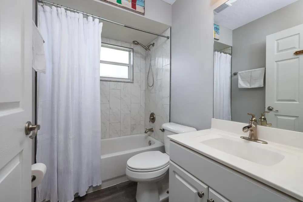8173 SE Carlton Street Hobe Sound, FL 33455