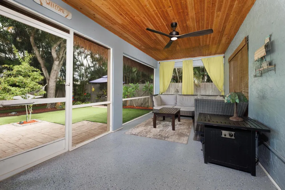 8173 SE Carlton Street Hobe Sound, FL 33455