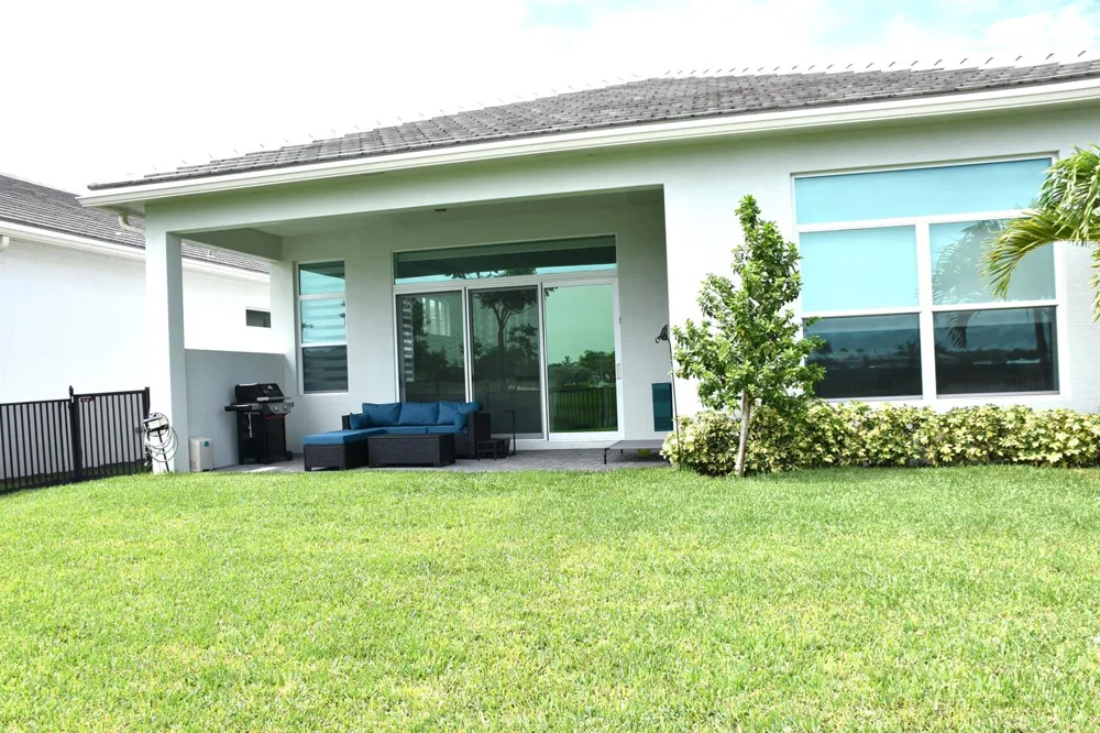 15670 Merritt Drive Westlake, FL 33470