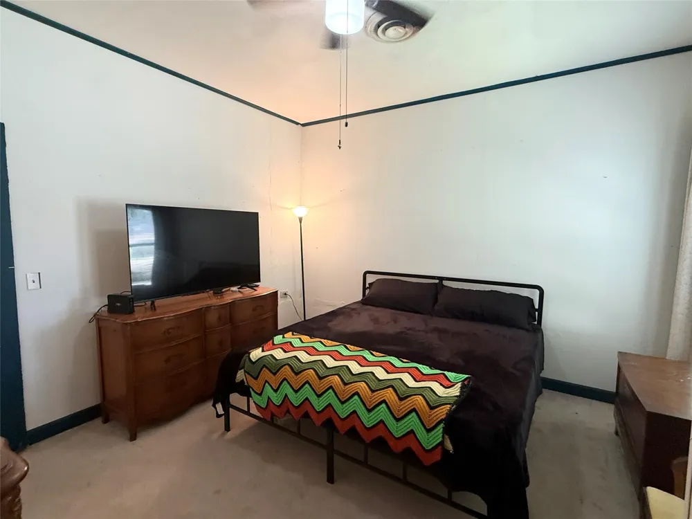650 Ave H Somerville, TX 77879