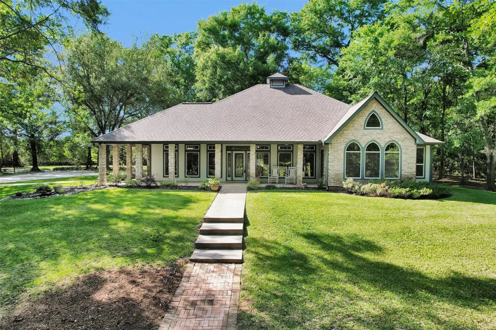 13250 Fm 830 Willis, TX 77318