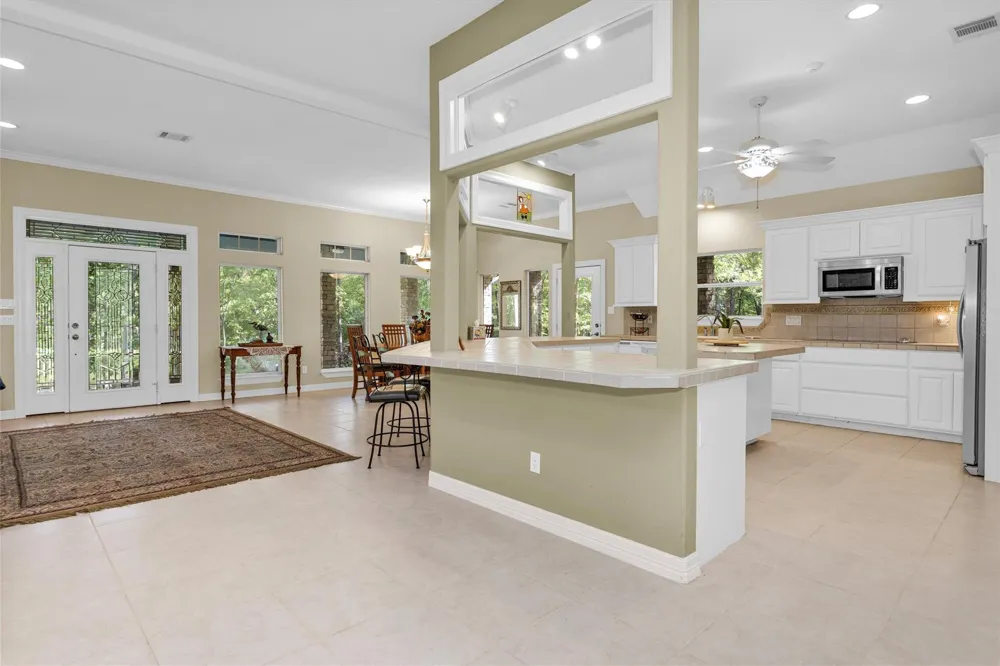 13250 Fm 830 Willis, TX 77318