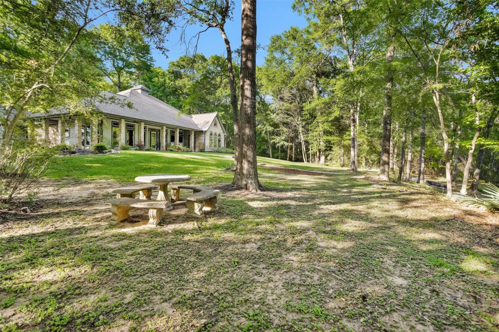 13250 Fm 830 Willis, TX 77318