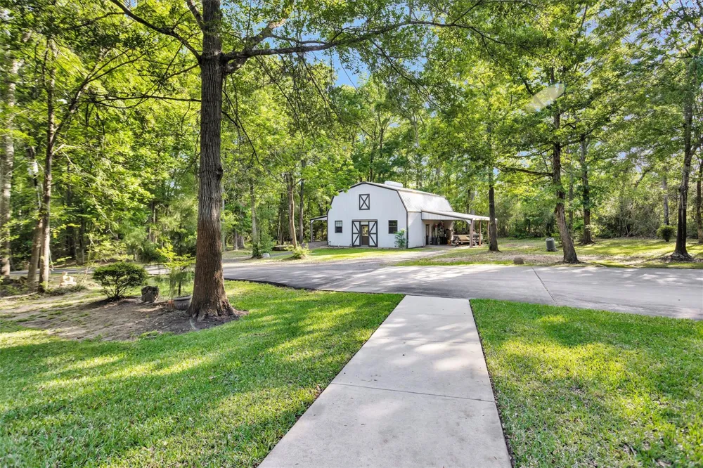 13250 Fm 830 Willis, TX 77318