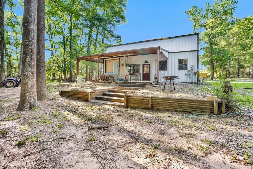 13250 Fm 830 Willis, TX 77318
