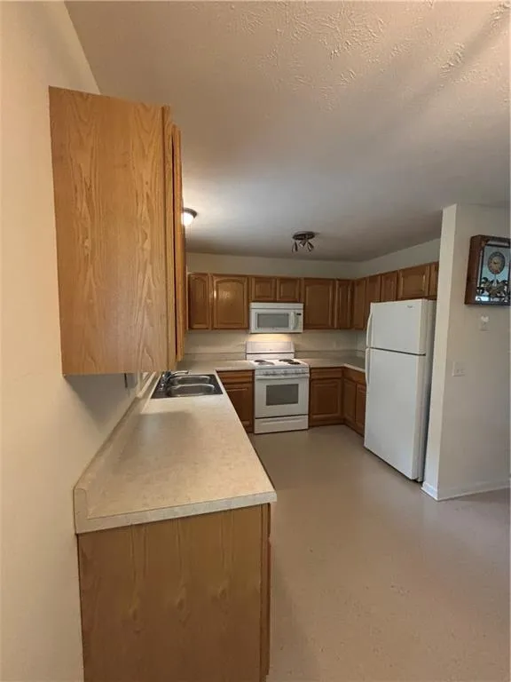 405 Crawfordville Road Union Point, GA 30669