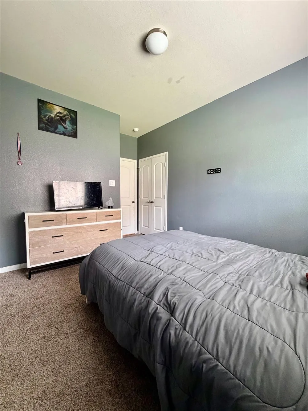 315 Woodhaven Drive West Columbia, TX 77486