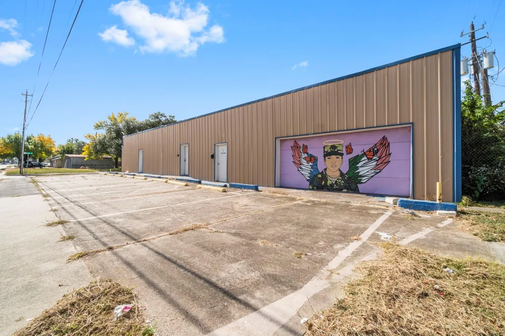 1018 Shaver Street Pasadena, TX 77506