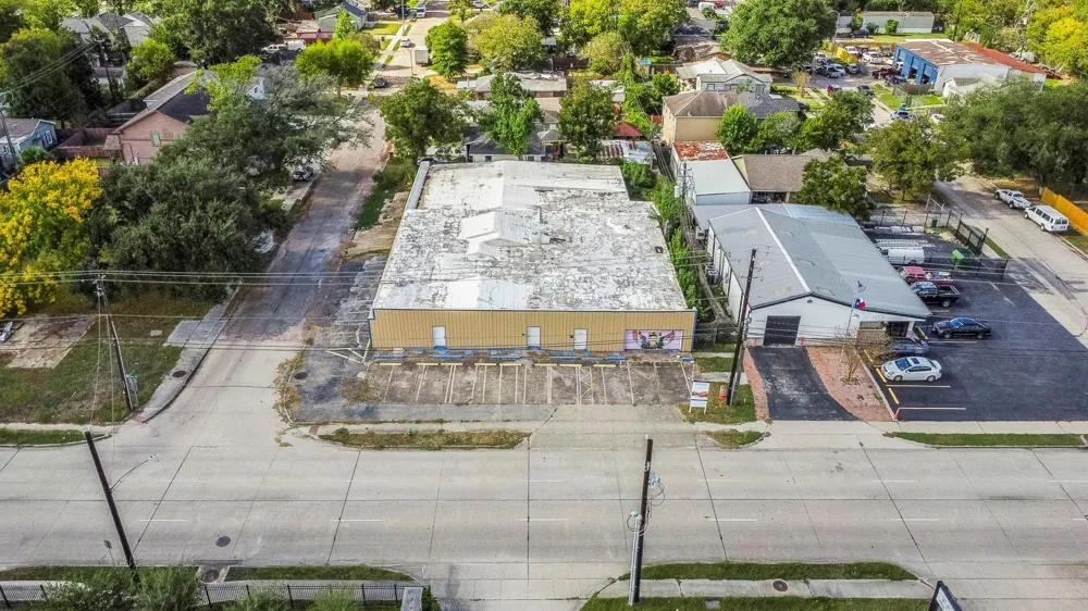 1018 Shaver Street Pasadena, TX 77506
