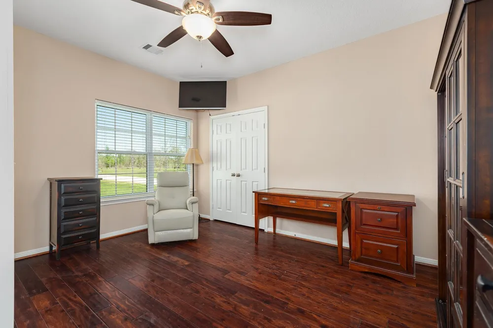 264 Falcon Point Onalaska, TX 77360