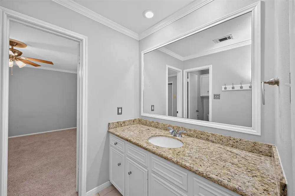2207 Laurel Hill Drive Kingwood, TX 77339