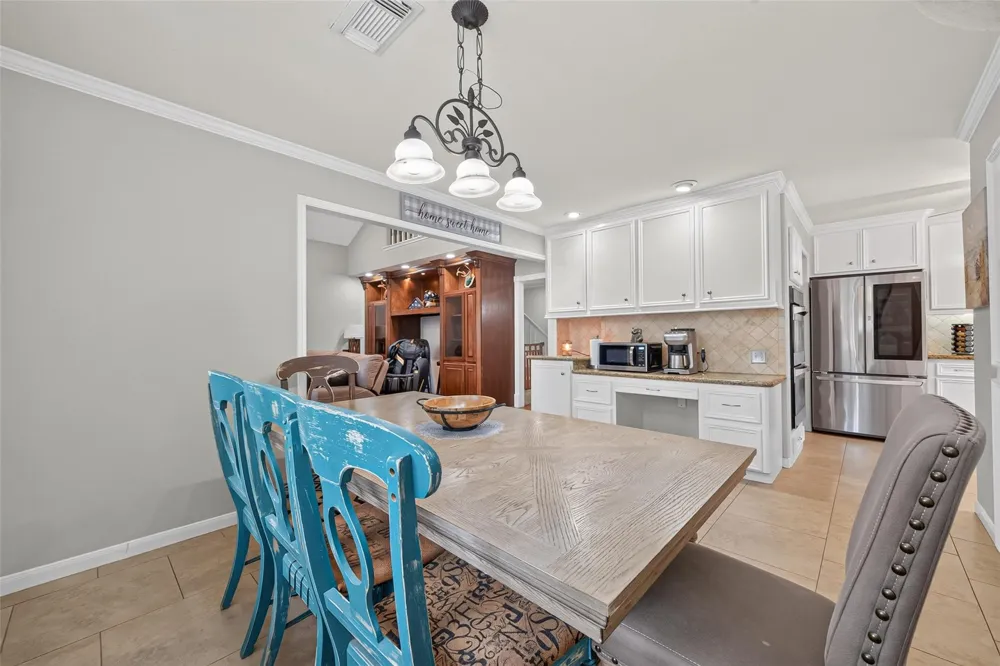 2207 Laurel Hill Drive Kingwood, TX 77339