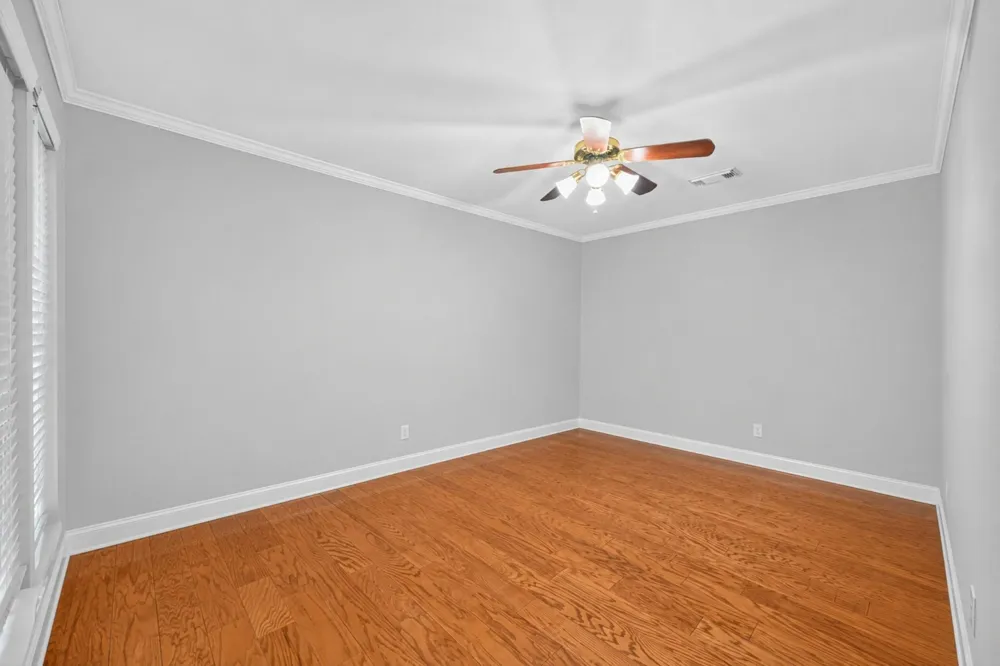 2207 Laurel Hill Drive Kingwood, TX 77339