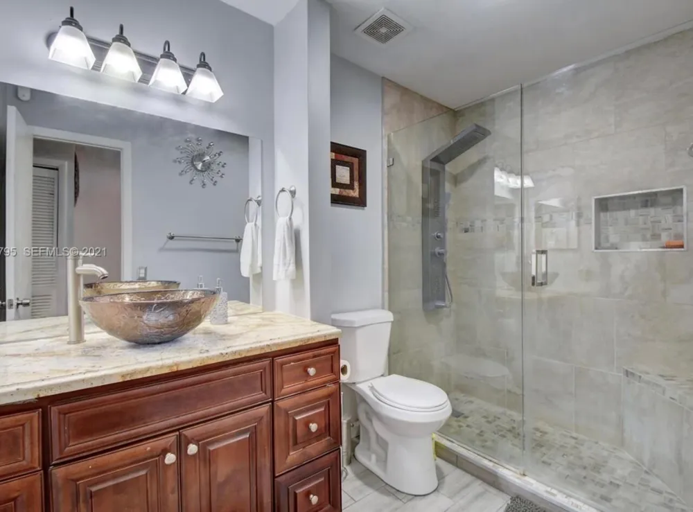 9270 NW 40th Street Coral Springs, FL 33065