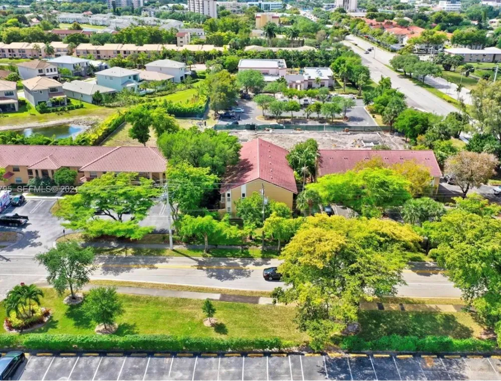 9270 NW 40th Street Coral Springs, FL 33065
