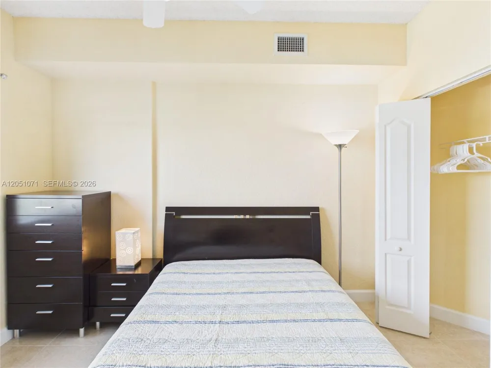 6001 SW 70th St #502 South Miami, FL 33143