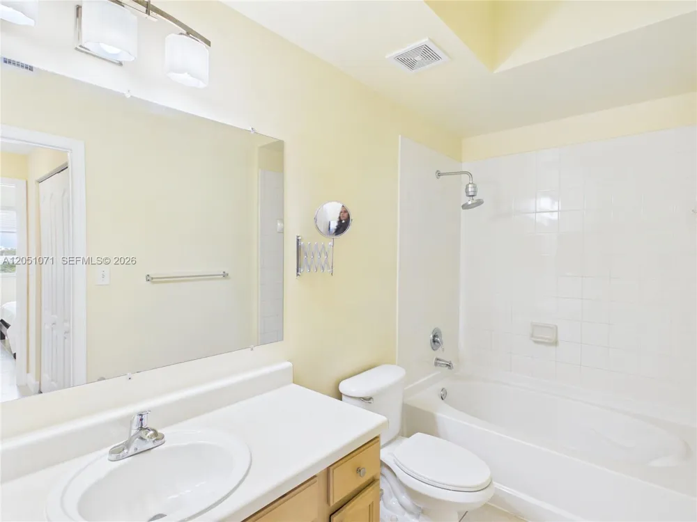6001 SW 70th St #502 South Miami, FL 33143