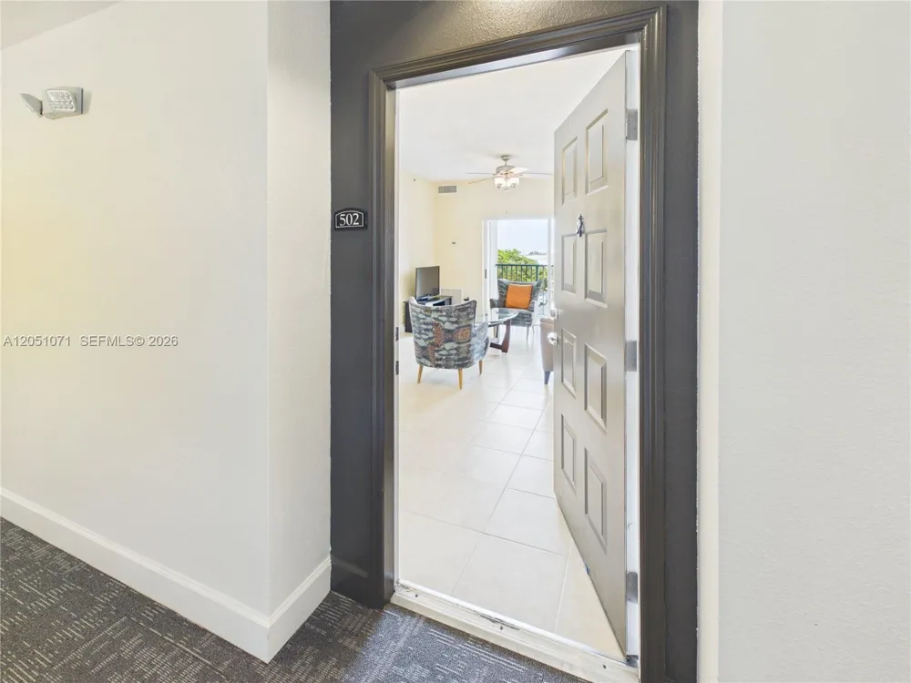6001 SW 70th St #502 South Miami, FL 33143