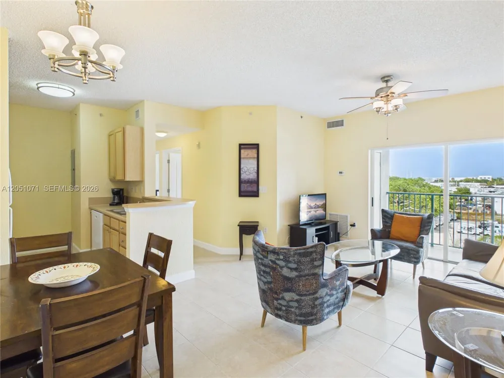 6001 SW 70th St #502 South Miami, FL 33143
