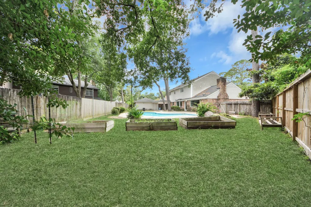 5807 Foresthaven Drive Houston, TX 77066
