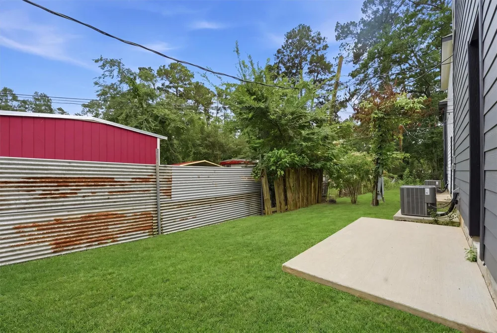 10176 Barberry Street Willis, TX 77318