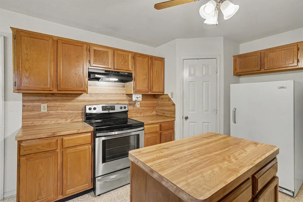 2311 Anders Lane Kemah, TX 77565