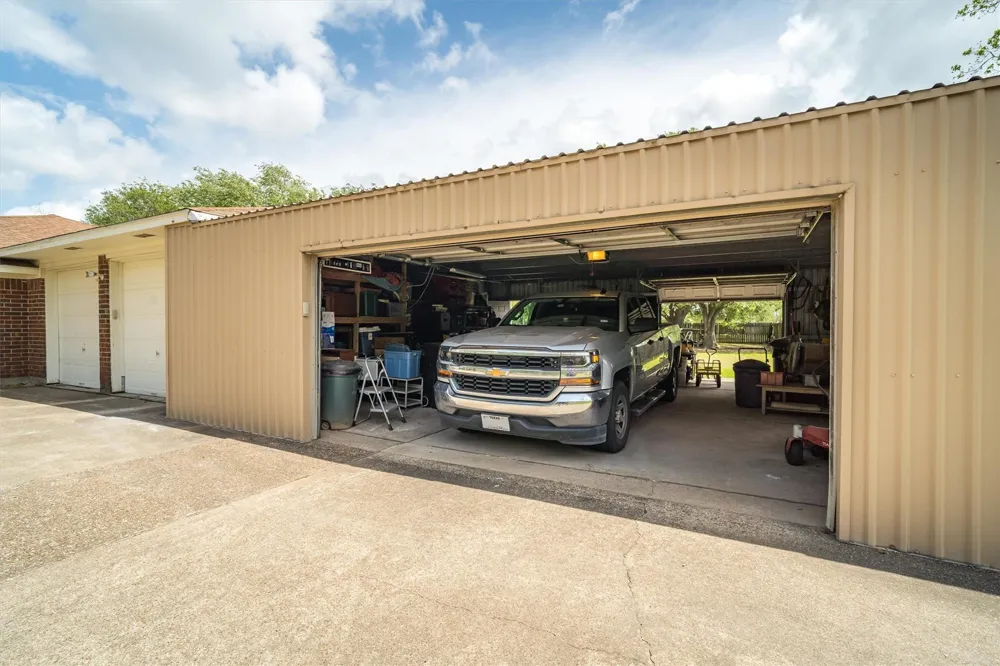 2311 Anders Lane Kemah, TX 77565
