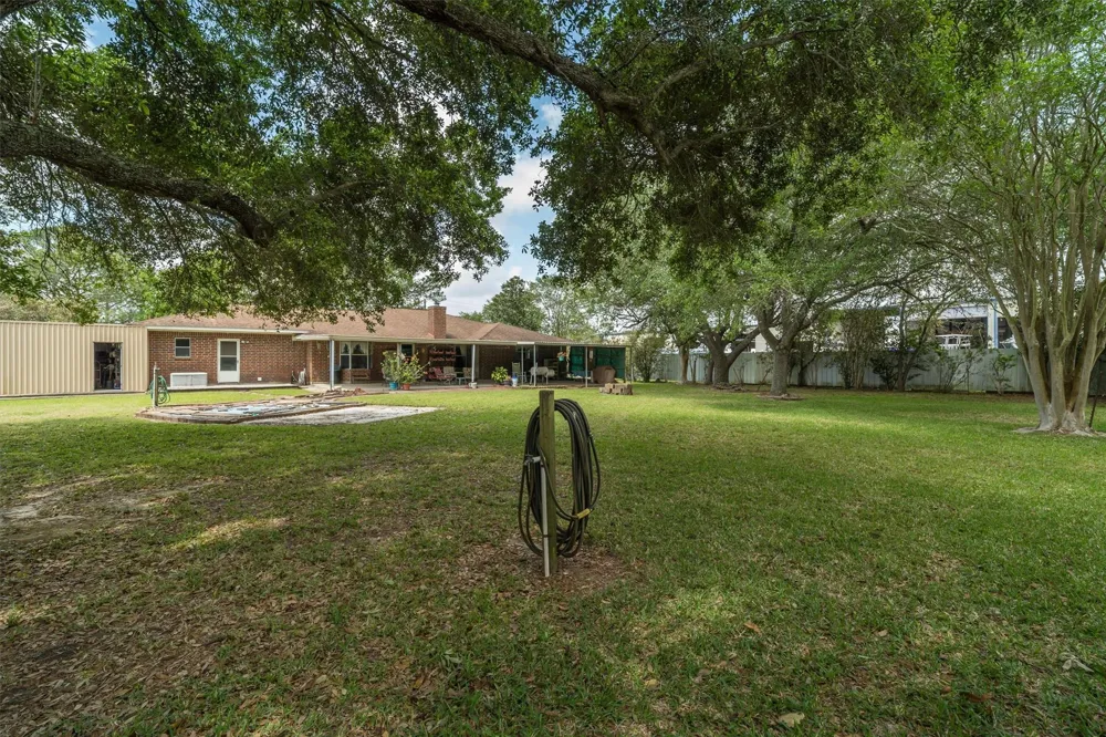 2311 Anders Lane Kemah, TX 77565