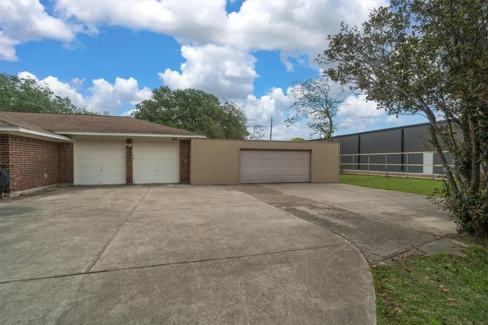 2311 Anders Lane Kemah, TX 77565
