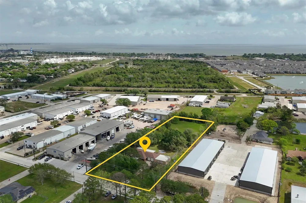2311 Anders Lane Kemah, TX 77565