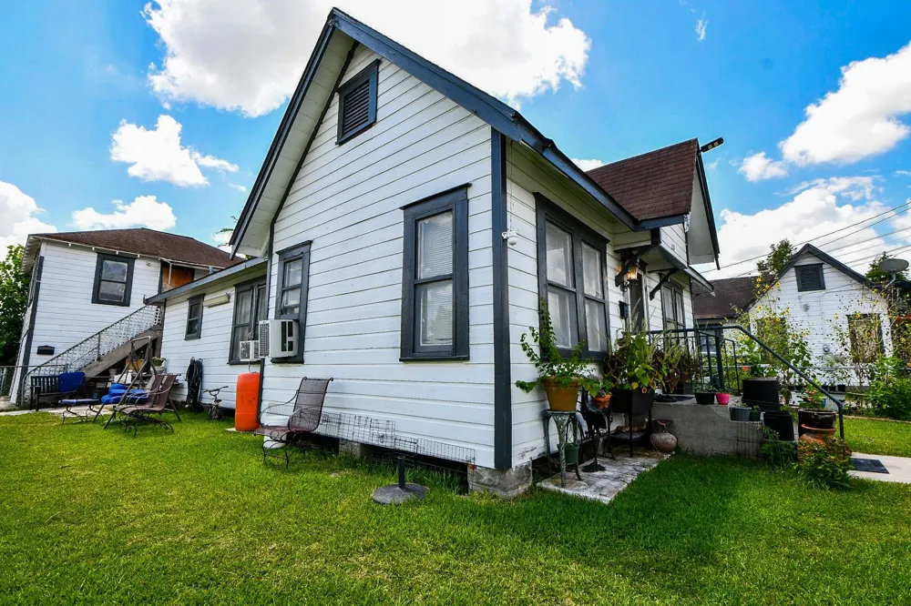 4508 Schroeder Street Houston, TX 77011