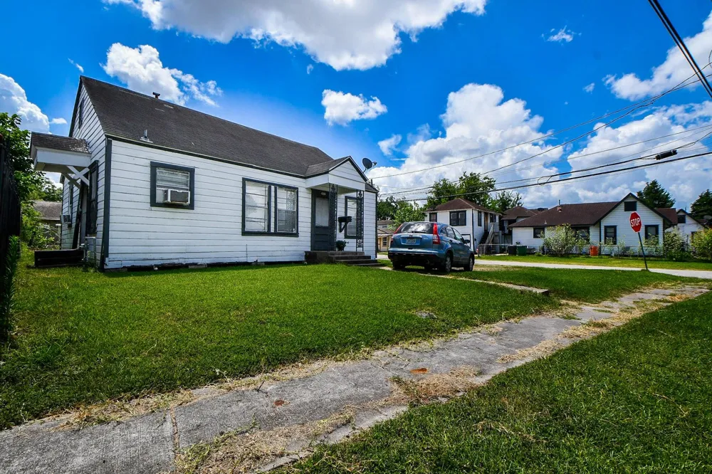4508 Schroeder Street Houston, TX 77011