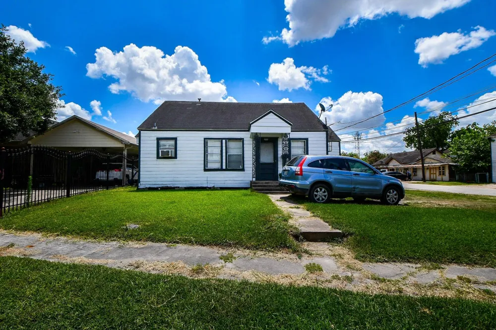 4508 Schroeder Street Houston, TX 77011