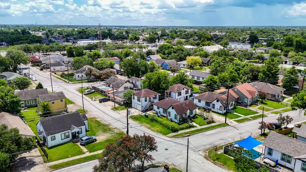 4508 Schroeder Street Houston, TX 77011