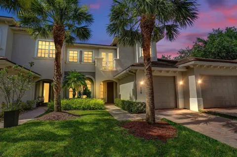 6379 Bella Circle W #606