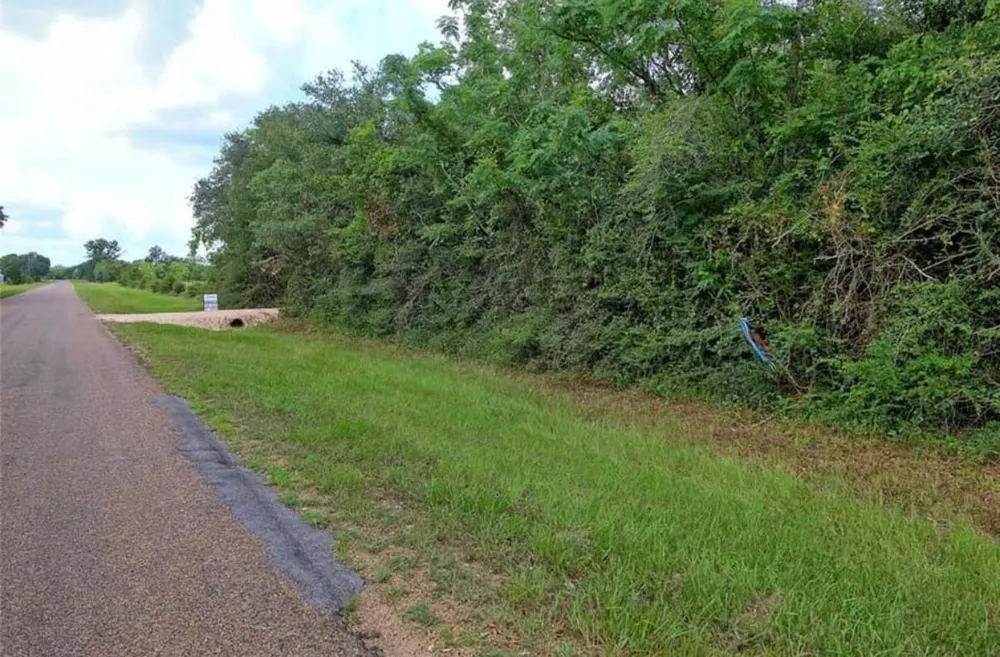 3586 County Road 106 Garwood, TX 77442