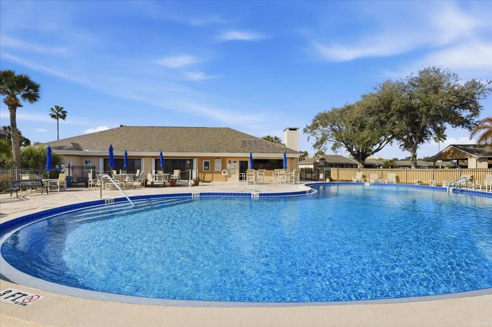 6287 Mirror Lake Drive Sebastian, FL 32958