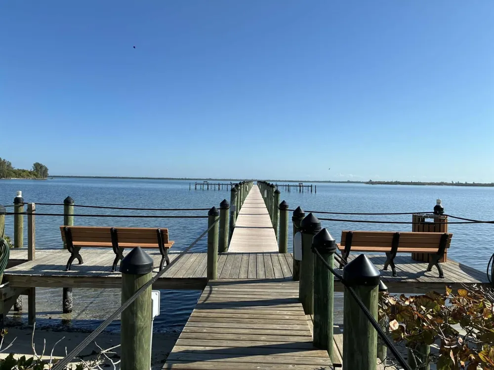 6287 Mirror Lake Drive Sebastian, FL 32958