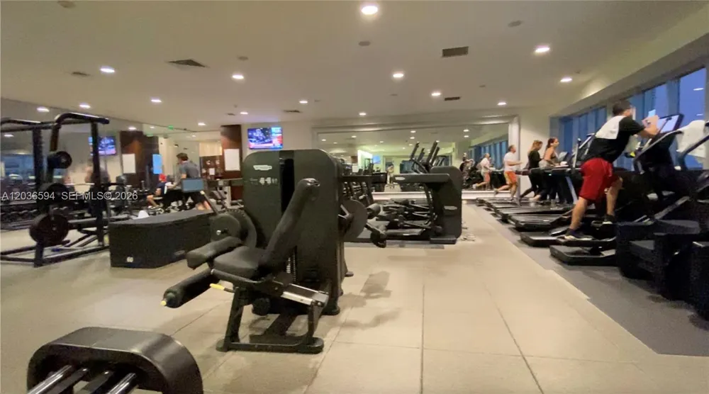 495 Brickell Ave #5106 Miami, FL 33131
