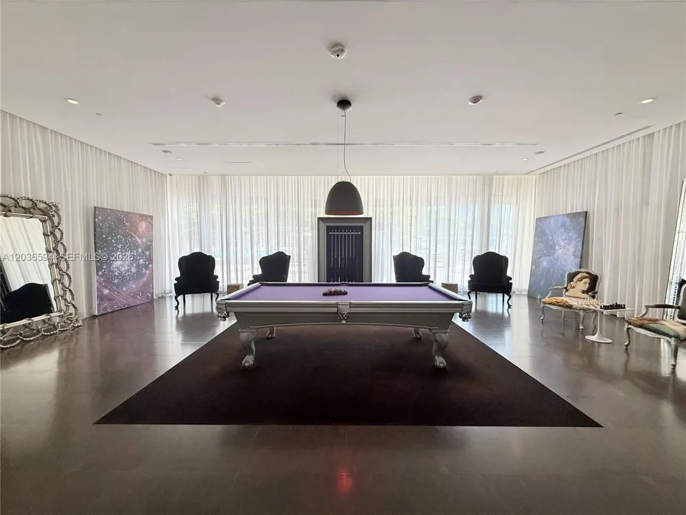 495 Brickell Ave #5106 Miami, FL 33131