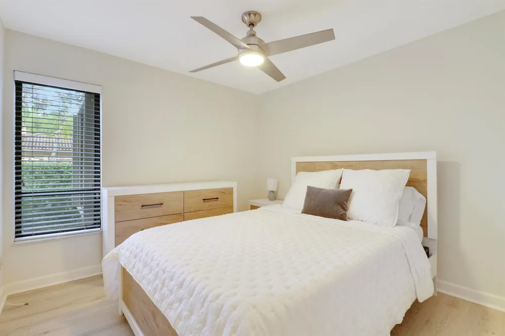 1107 Duncan Circle #102 Palm Beach Gardens, FL 33418