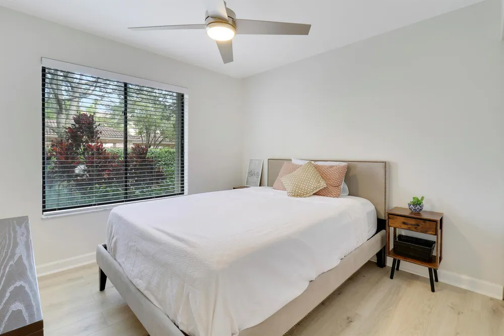 1107 Duncan Circle #102 Palm Beach Gardens, FL 33418