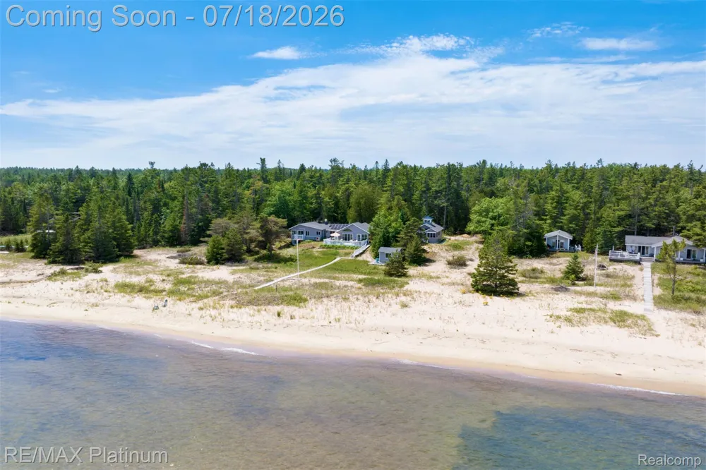 33090 East Side Drive Peaine Township, MI 49782