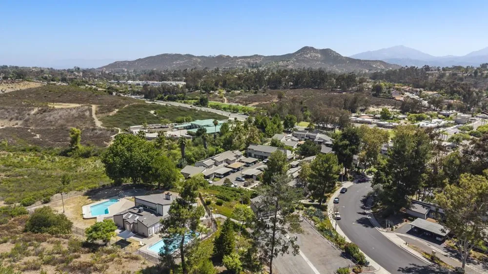14287 Mariana Dr. Poway, CA 92064