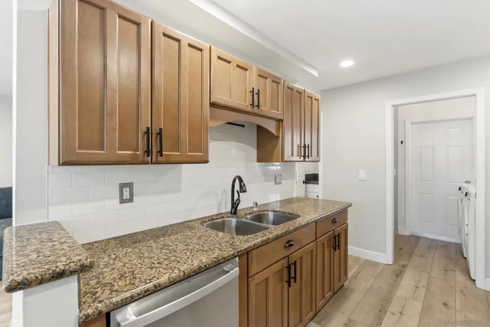 14287 Mariana Dr. Poway, CA 92064